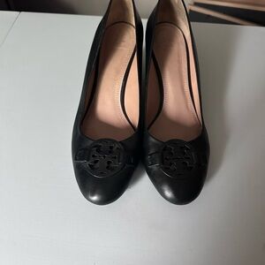 Tory Burch Black Flats with Logo Detail